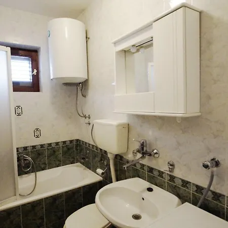 Glomazic Apartment